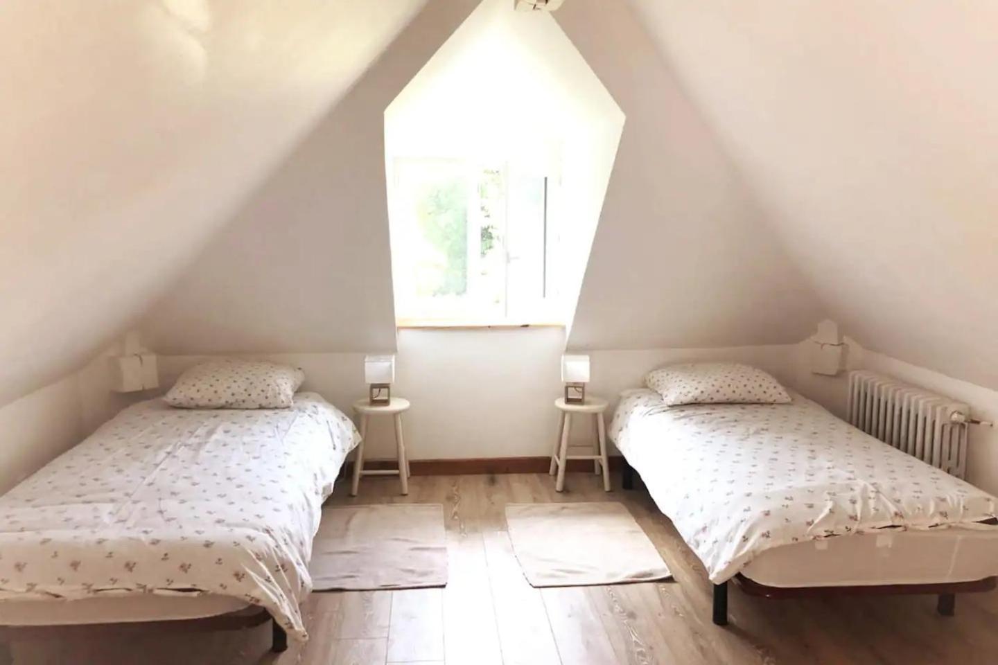 Charmant Cottage 8 Personnes En Normandie Cleuville Exterior photo