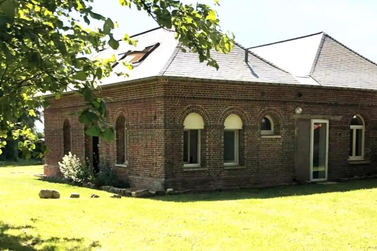 Charmant Cottage 8 Personnes En Normandie Cleuville Exterior photo