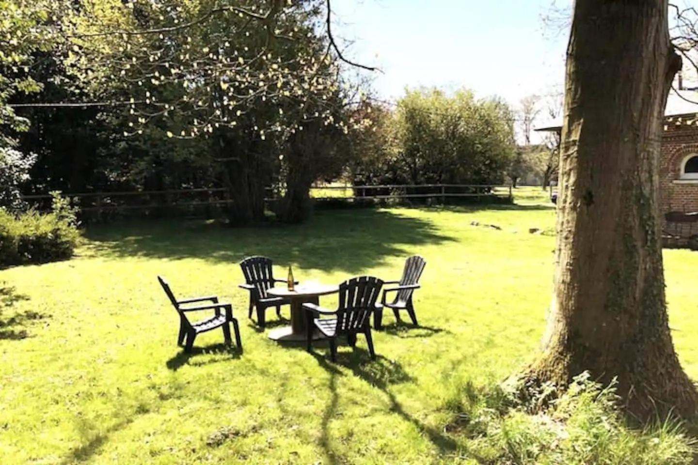 Charmant Cottage 8 Personnes En Normandie Cleuville Exterior photo